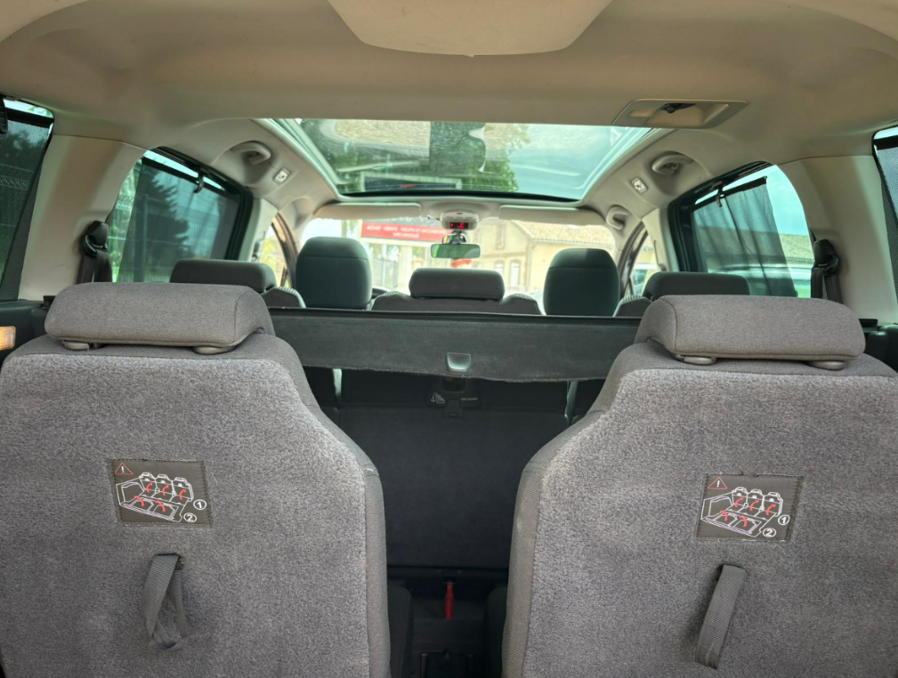 Peugeot 5008 1.6 HDI 114 cv STYLE Edition 7 places — photo 7