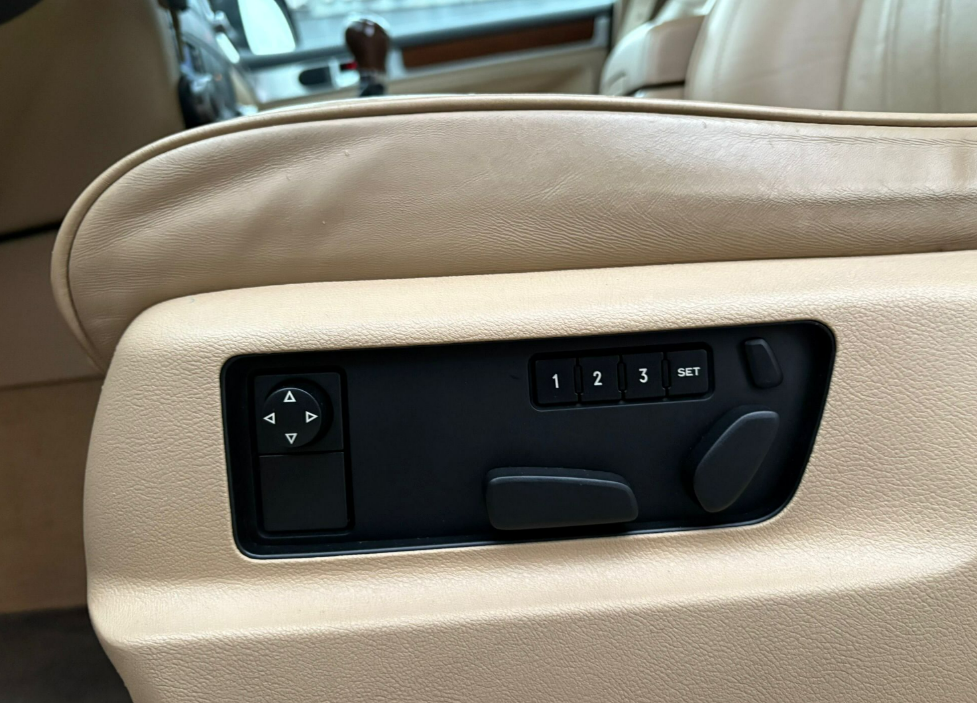 VOLKSWAGEN TOUAREG CARAT 2.5 TDI 174cv — photo 9
